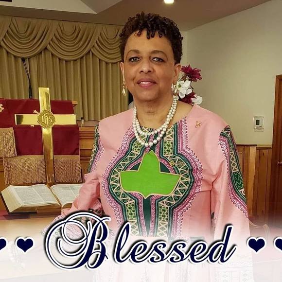 Meet your Posher, Ruby - Picture 1 of 1